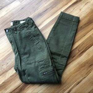NWOT Gap Skinny Ankle Army Green Utility Chino